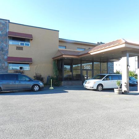 L'Auberge De L'Aeroport Inn Dorval Εξωτερικό φωτογραφία