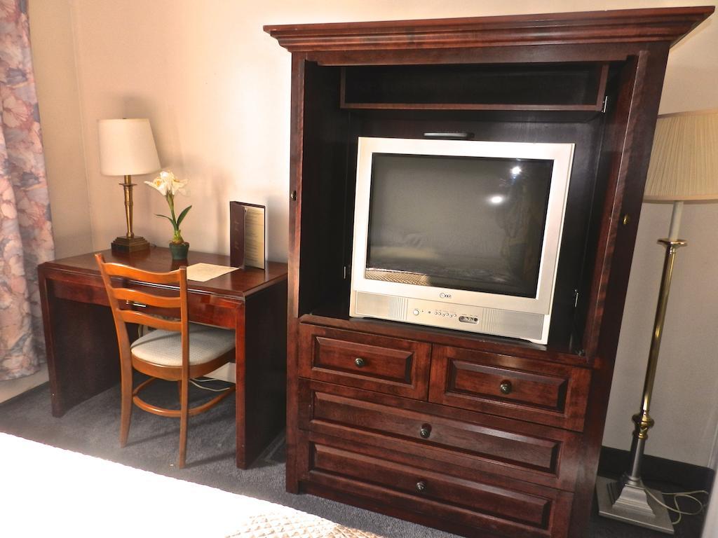 L'Auberge De L'Aeroport Inn Dorval Δωμάτιο φωτογραφία